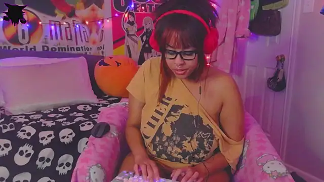 N1NT3NDH03 online show from 22, 12, 2024