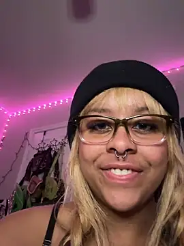 Snapshot of N1NT3NDH03 chatting on 29, 3, 2026 N1NT3NDH03 online show from 29, 3, 2026