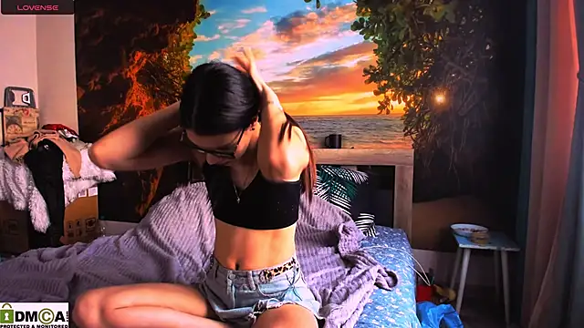 MollyLollipop online show from 24, 1, 2025