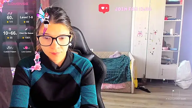 MollyLollipop online show from 17, 10, 2025