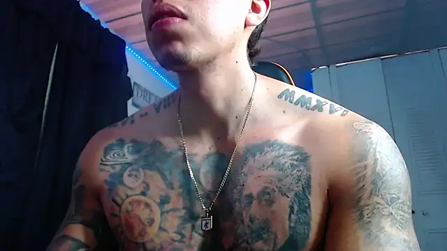 Snapshot of Adam_Hudsond chatting on 30, 10, 2025 Adam Hudsond online show from 30, 10, 2025