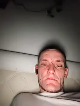 Snapshot of Honzziik0011 chatting on 1, 3, 2026 Honzziik0011 online show from 1, 3, 2026