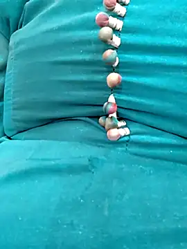 Snapshot of BigBustyRuhi chatting on 4, 4, 2026 BigBustyRuhi online show from 4, 4, 2026