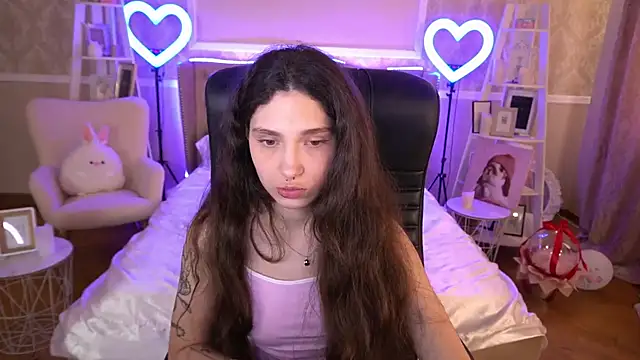 Snapshot of BabyFlowerr chatting on 13, 3, 2025 BabyFlowerr online show from 13, 3, 2025