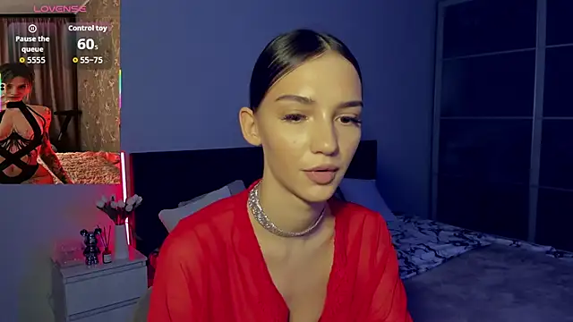 Snapshot of SophieCatty chatting on 30, 11, 2025 SophieCatty online show from 30, 11, 2025