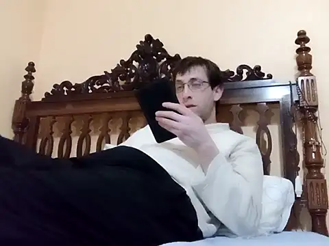 Snapshot of White_rabbit_ chatting on 5, 1, 2025 White rabbit  online show from 5, 1, 2025