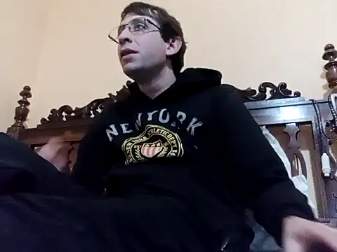 Snapshot of White_rabbit_ chatting on 8, 1, 2025 White rabbit  online show from 8, 1, 2025