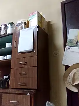 Snapshot of White_rabbit_ chatting on 17, 1, 2025 White rabbit  online show from 17, 1, 2025