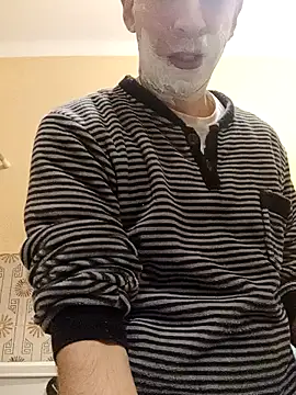 Snapshot of White_rabbit_ chatting on 7, 2, 2025 White rabbit  online show from 7, 2, 2025