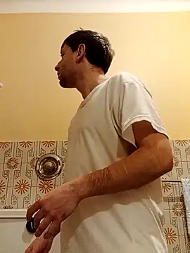 Snapshot of White_rabbit_ chatting on 20, 2, 2025 White rabbit  online show from 20, 2, 2025