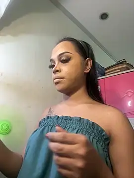 MarryQueen22 online show from 18, 11, 2025