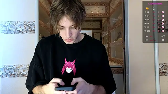 Snapshot of Cryptikov chatting on 22, 10, 2025 Cryptikov online show from 22, 10, 2025