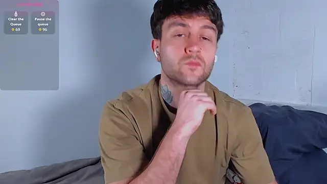 Snapshot of HonestAndrew chatting on 6, 3, 2026 HonestAndrew online show from 6, 3, 2026