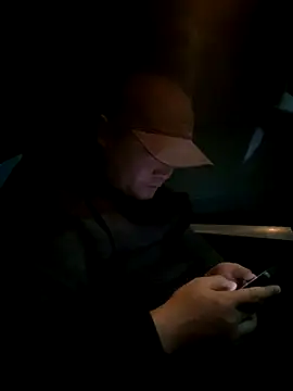 Snapshot of S00 chatting on 1, 12, 2024 S00 online show from 1, 12, 2024