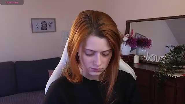 doll lesli online show from 24, 2, 2025