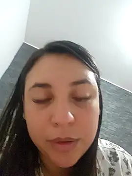 LizzRouse online show from 1, 11, 2025