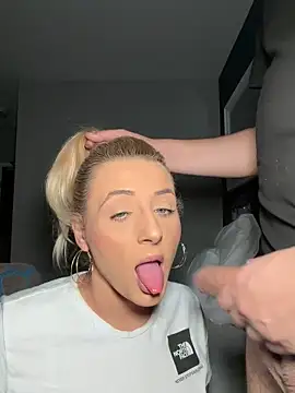 Strongqueen online show from 29, 10, 2025