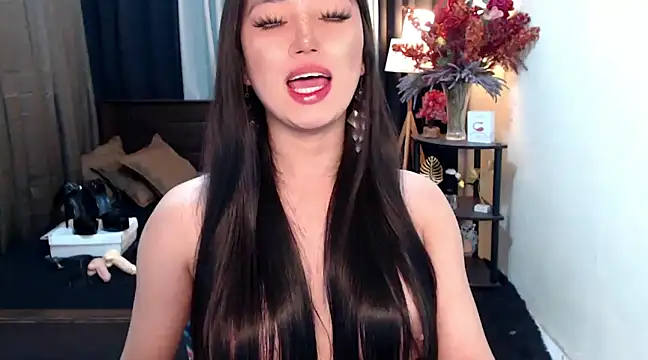 Snapshot of Dhalia_Gomez06 chatting on 26, 2, 2025 Dhalia Gomez06 online show from 26, 2, 2025