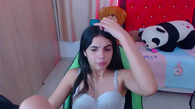 Snapshot of _elenna chatting on 31, 1, 2025 elenna online show from 31, 1, 2025