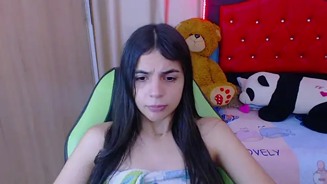 Snapshot of _elenna chatting on 2, 2, 2025 elenna online show from 2, 2, 2025