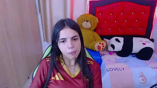 Snapshot of _elenna chatting on 3, 2, 2025 elenna online show from 3, 2, 2025