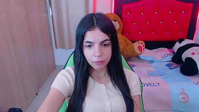 Snapshot of _elenna chatting on 4, 2, 2025 elenna online show from 4, 2, 2025