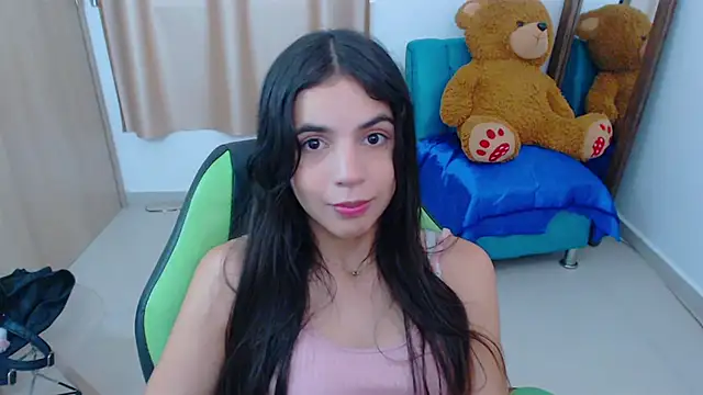 Snapshot of _elenna chatting on 22, 2, 2025 elenna online show from 22, 2, 2025