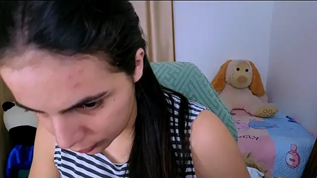 Snapshot of _elenna chatting on 15, 10, 2025 elenna online show from 15, 10, 2025