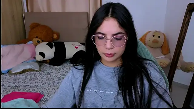 Snapshot of _elenna chatting on 16, 11, 2025 elenna online show from 16, 11, 2025