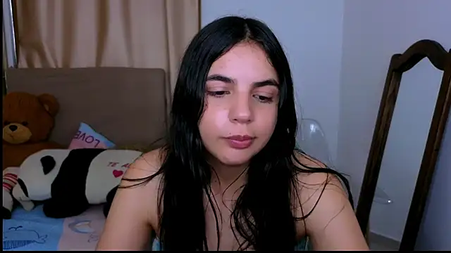 Snapshot of _elenna chatting on 3, 12, 2025 elenna online show from 3, 12, 2025