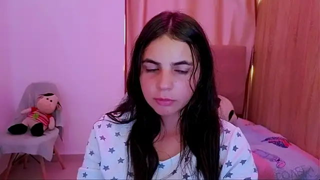 Snapshot of _elenna chatting on 7, 6, 2026 elenna online show from 7, 6, 2026