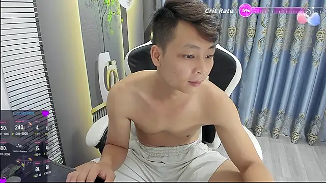 Snapshot of Naughty--asian chatting on 25, 6, 2026 Naughty--asian online show from 25, 6, 2026
