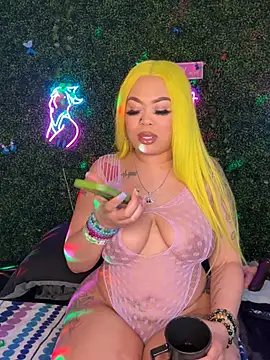 Snapshot of ThickAssRena chatting on 16, 3, 2026 ThickAssRena online show from 16, 3, 2026