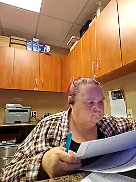 Hornybbw1978 online show from 12, 4, 2026