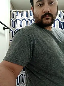 Snapshot of J053valmor chatting on 2, 2, 2026 J053valmor online show from 2, 2, 2026