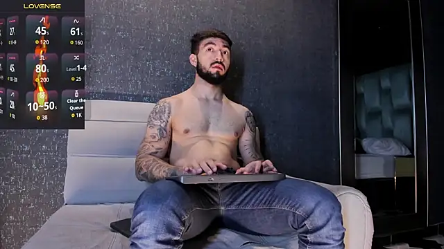 Snapshot of MarkWalker__ chatting on 20, 11, 2025 MarkWalker online show from 20, 11, 2025