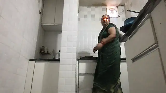 Riyasingh9 online show from 15, 12, 2025