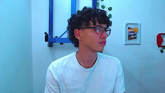 Snapshot of austinsantana chatting on 12, 1, 2025 austinsantana online show from 12, 1, 2025