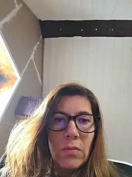 Lina lou4 online show from 20, 2, 2026