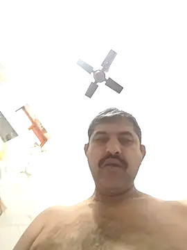 Snapshot of Amandev7 chatting on 6, 2, 2026 Amandev7 online show from 6, 2, 2026