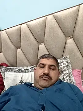 Snapshot of Amandev7 chatting on 1, 3, 2026 Amandev7 online show from 1, 3, 2026