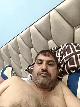 Snapshot of Amandev7 chatting on 16, 4, 2026 Amandev7 online show from 16, 4, 2026