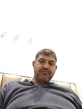 Snapshot of Amandev7 chatting on 17, 4, 2026 Amandev7 online show from 17, 4, 2026