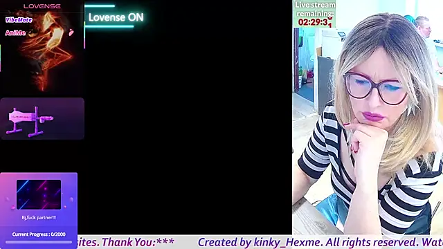 Snapshot of kinky_Hexme chatting on 6, 3, 2026 kinky Hexme online show from 6, 3, 2026