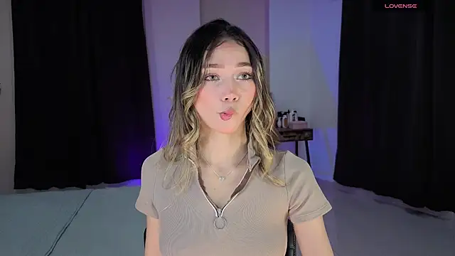 AmelieAxie online show from 12, 7, 2026