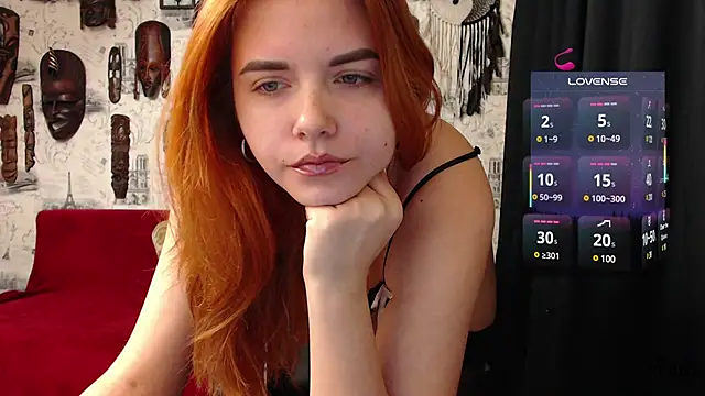 CrazyLaGirl online show from 24, 1, 2025