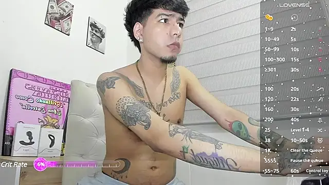 Snapshot of zack_isaac777 chatting on 4, 12, 2024 zack isaac777 online show from 4, 12, 2024