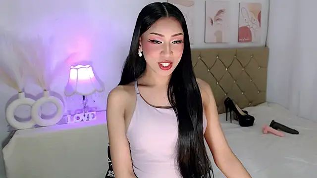 FuckDoll Nathalie online show from 28, 11, 2025