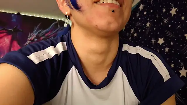 pussytight pervert online show from 22, 3, 2026