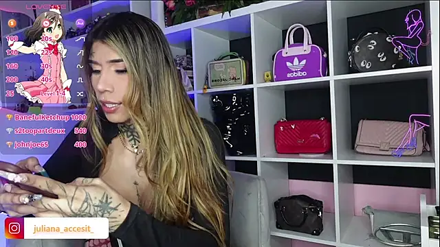 Snapshot of caroline_cossei chatting on 15, 2, 2025 caroline cossei online show from 15, 2, 2025